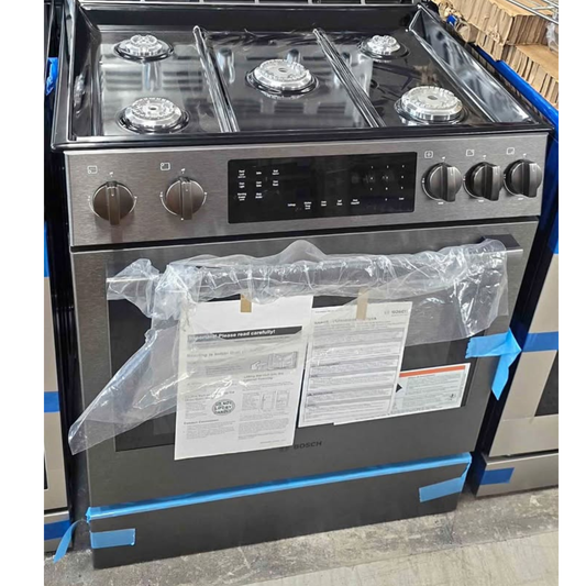 Bosch 800 Series 30 inch slide-in gas range, black stainless steel, front view